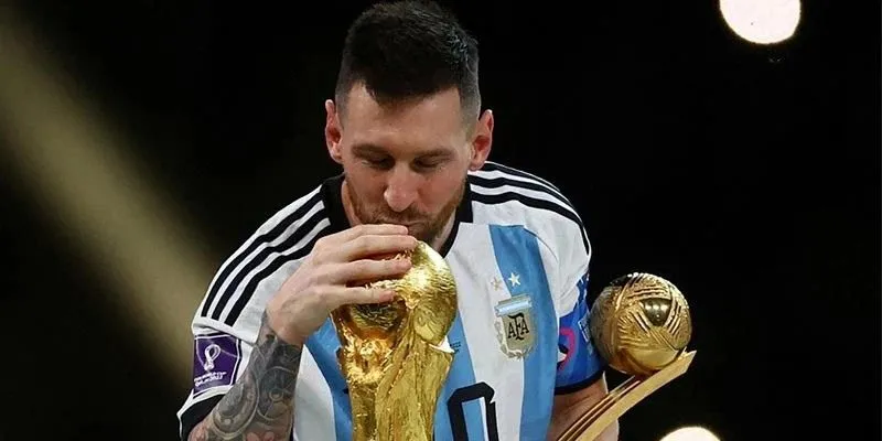 Lionel Messi – Huyền thoại sống của bóng đá thế giới